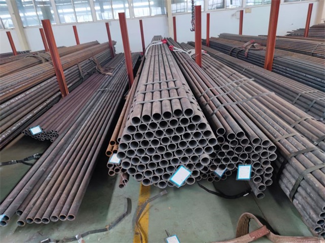 丹巴20G合金无缝钢管